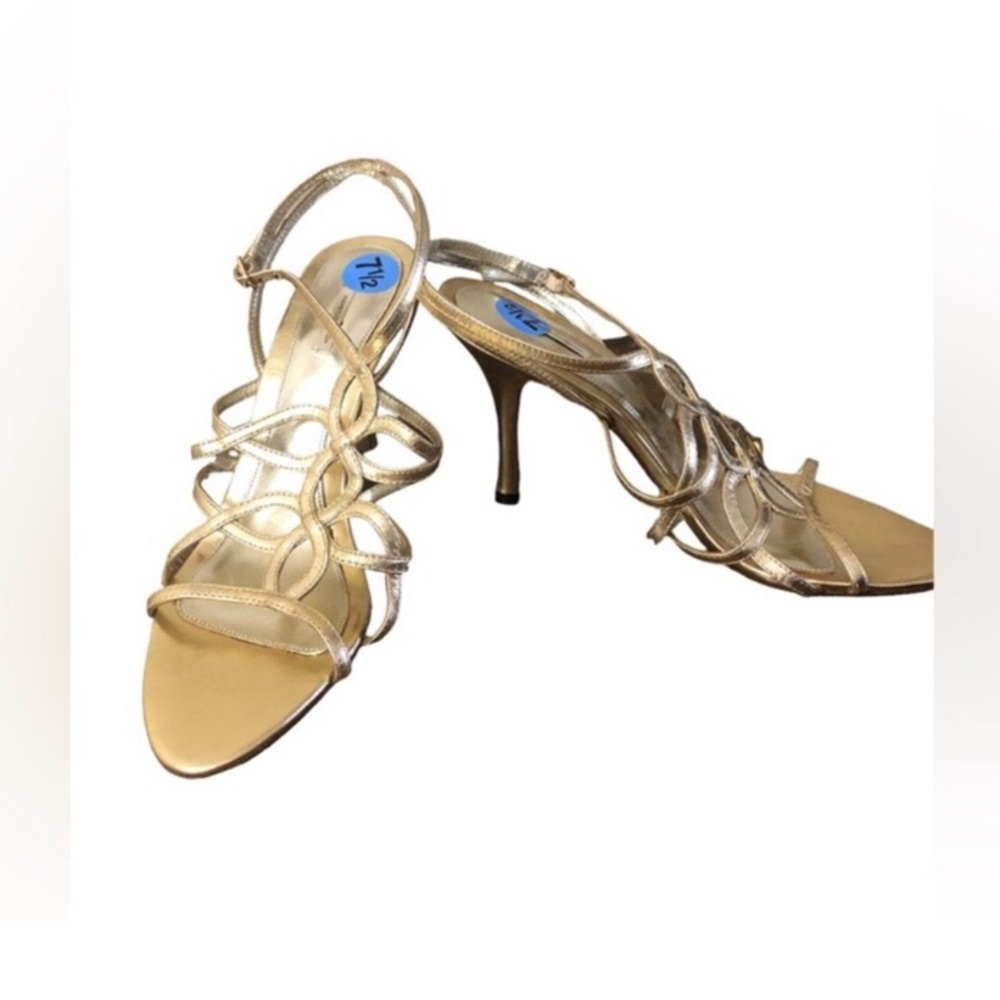 NWOT Max Studio Gold Metallic Leather Open Toe Ankle Strap High Heel Sz 7.5